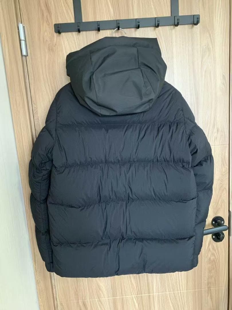 《人気》 極希少✨ブラック ダウンジャケット フード付き~~~~