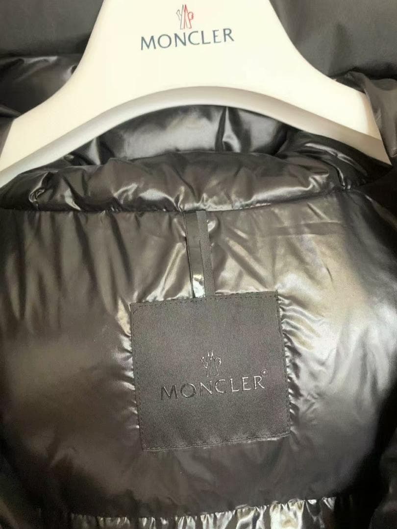 《人気》 極希少✨ブラック ダウンジャケット フード付き~~~~