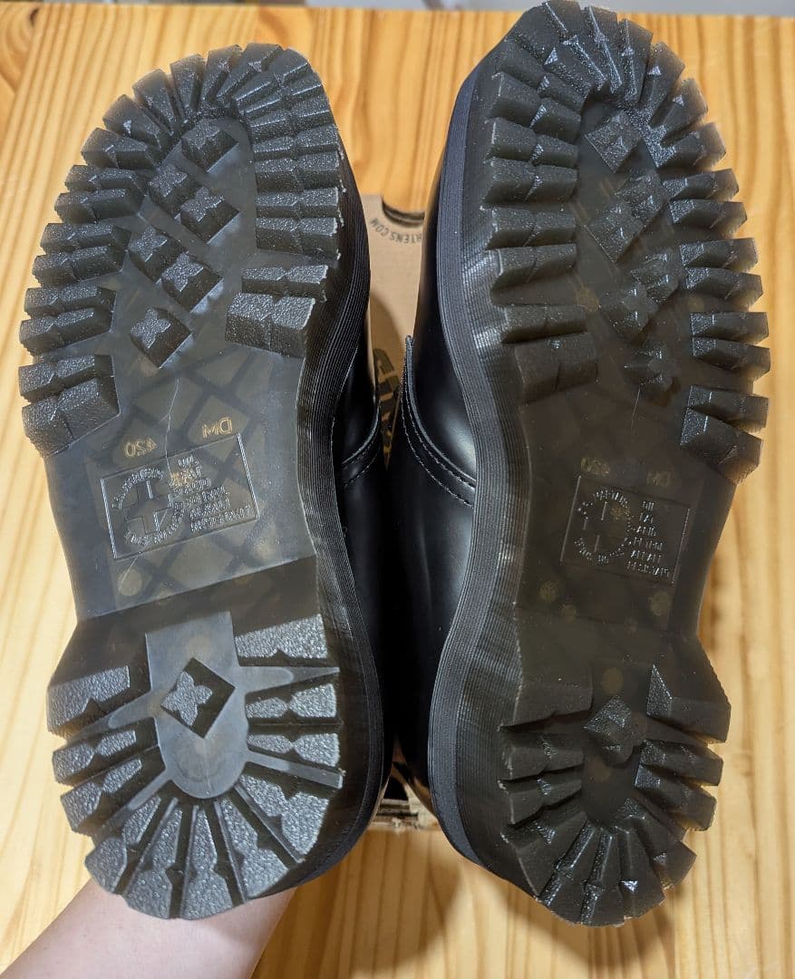 UK5 ドクターマーチン 1461 Quad Squared