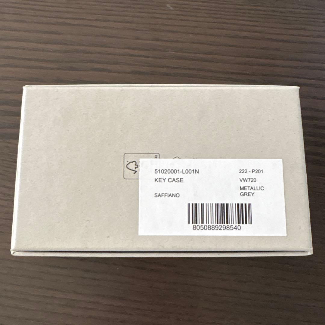 新品　Vivienne Westwood キーケース　メタリックグレー