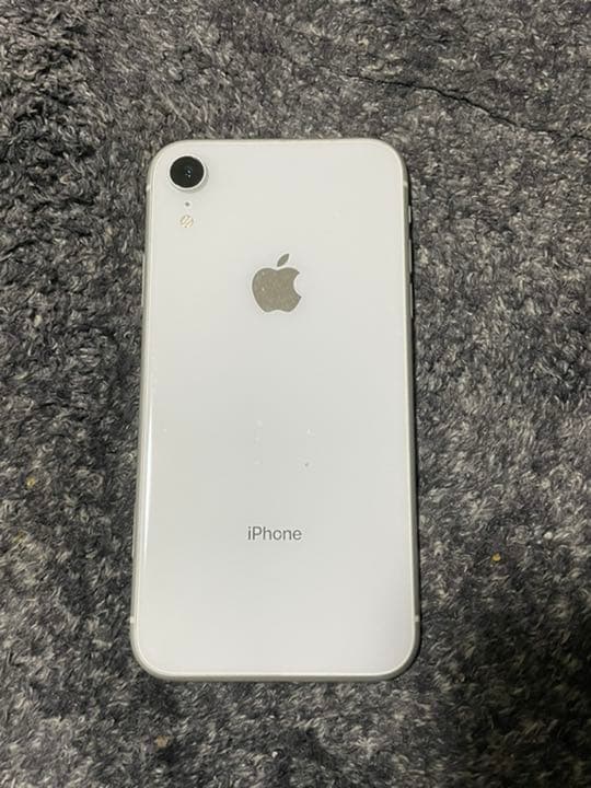iPhone XR White 64 GB SIMフリー 画面割れ 本体のみ L10828254