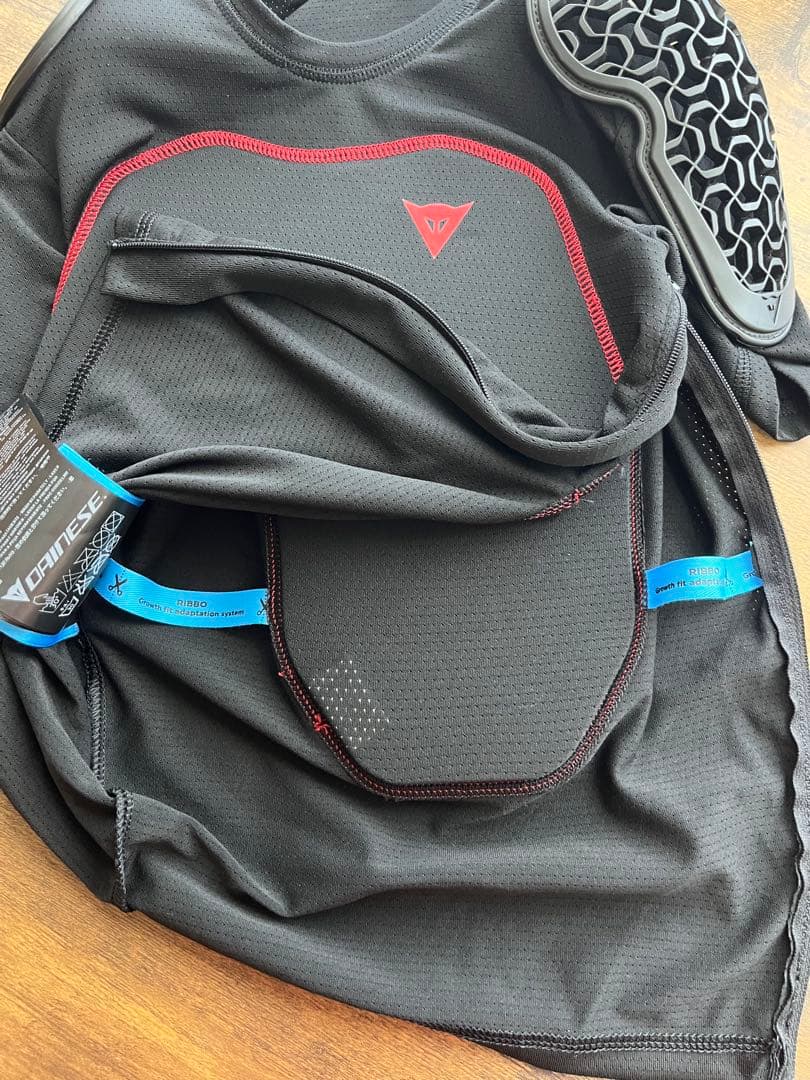 ダイネーゼ SCARABEO PRO TEE プロテクター　サイズJM（子供用）