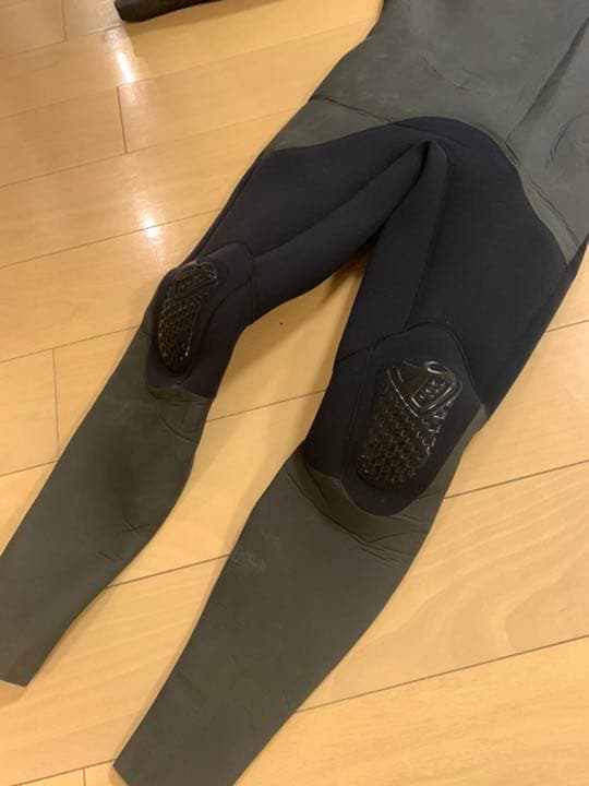 FLAVAR6.  3mmフルスーツ　セミドライ