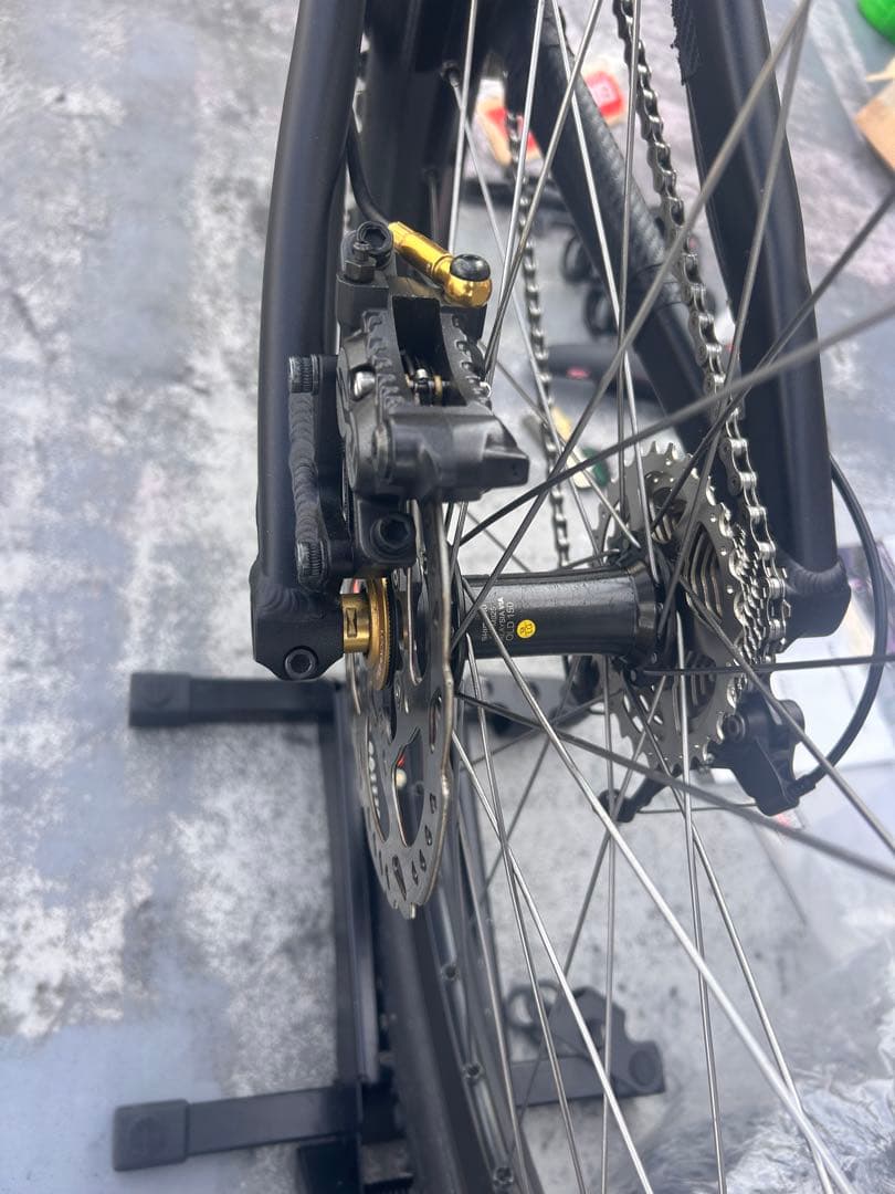 SantaCruz V10 アルミフレーム / サイズM