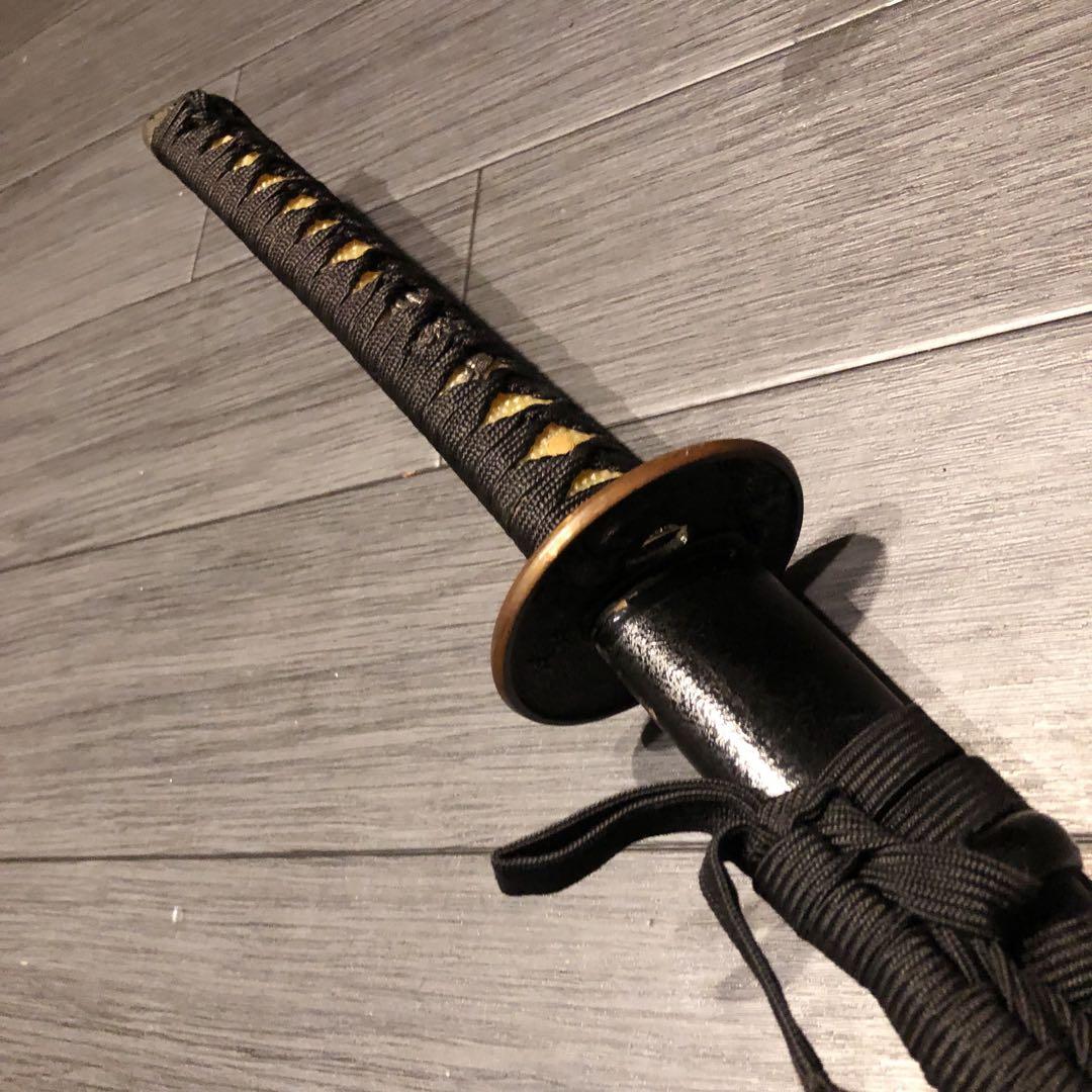 高級模造刀　居合刀　土佐美術刀剣　黒拵え　亜合金刀身　名刀