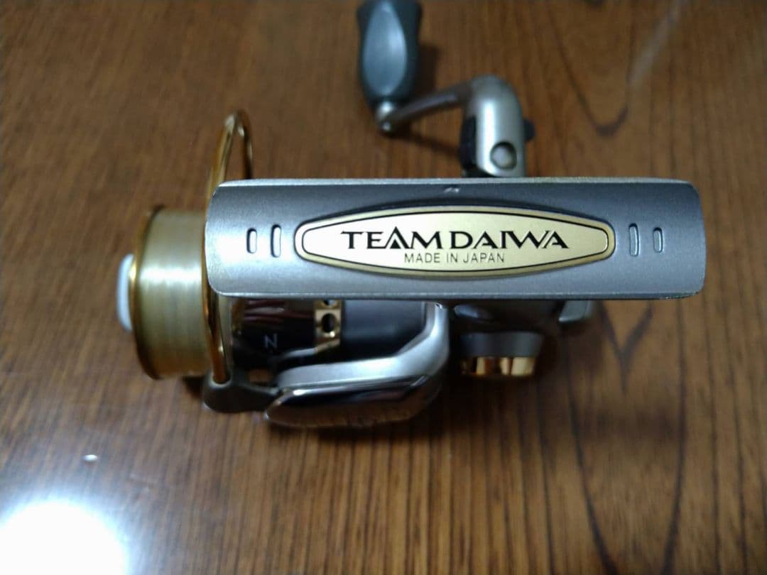 ダイワ TD-Z2004CTEAM DAIWA スピニングリール TD-Z 2004C ダイワ