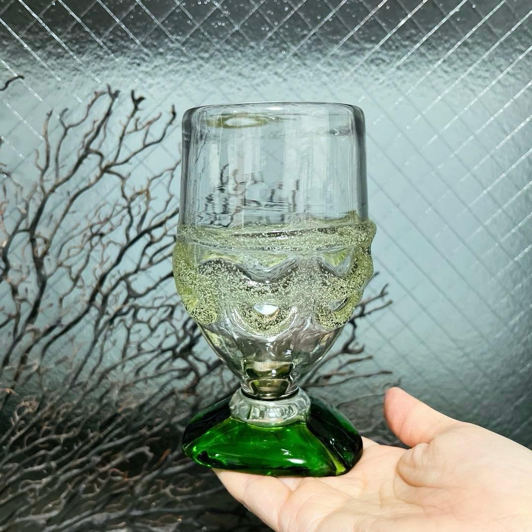 骨董　琉球ガラス　沖縄ガラス　現代の名工　稲嶺盛吉　希少　脚付　ゴブレット１客 骨董 琉球ガラス 沖縄ガラス 現代の名工 稲嶺盛吉 希少 脚付