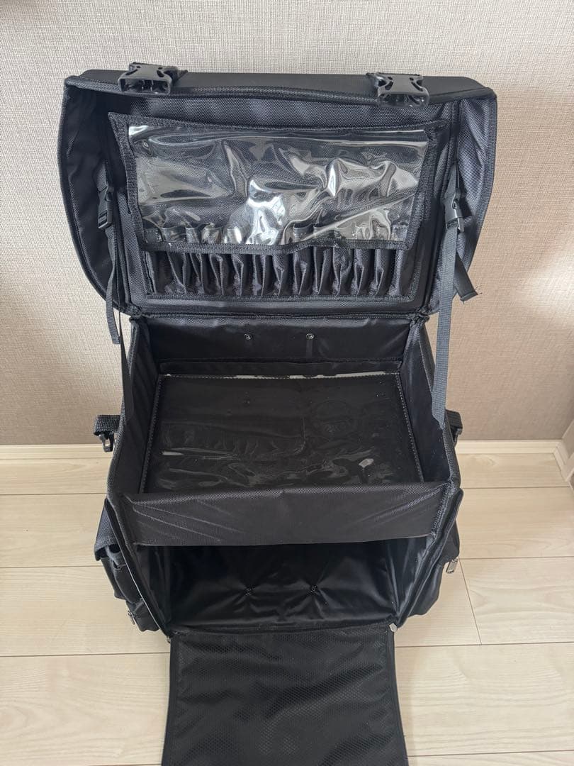 アーティストキャリアー メイクアッププロ用 ネイリスト用 美容師用