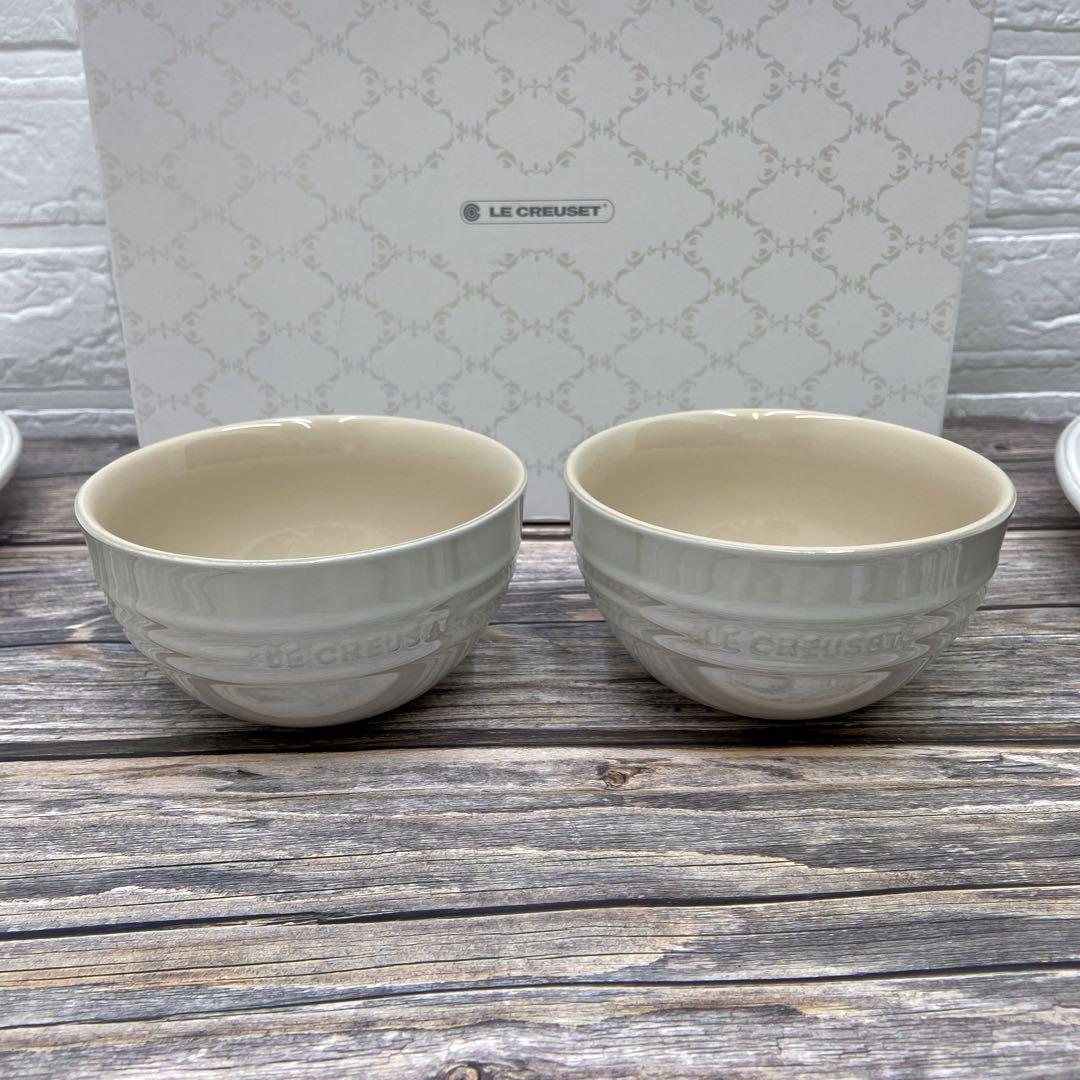 【新品未使用】ルクルーゼ　マルチ・オーバル・プレート・セット