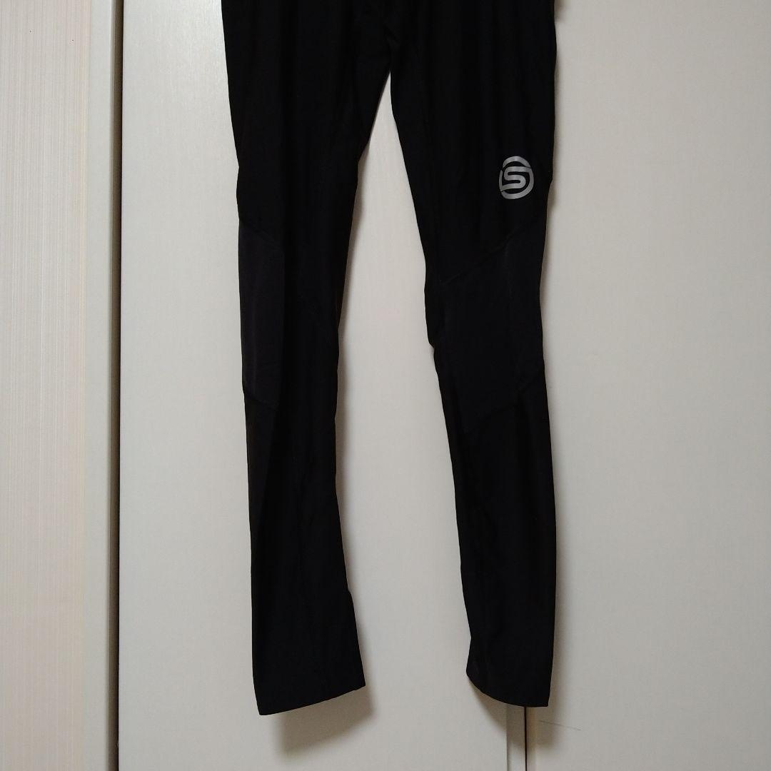 SKINS メンズ ブラック タイツ 3シリーズ