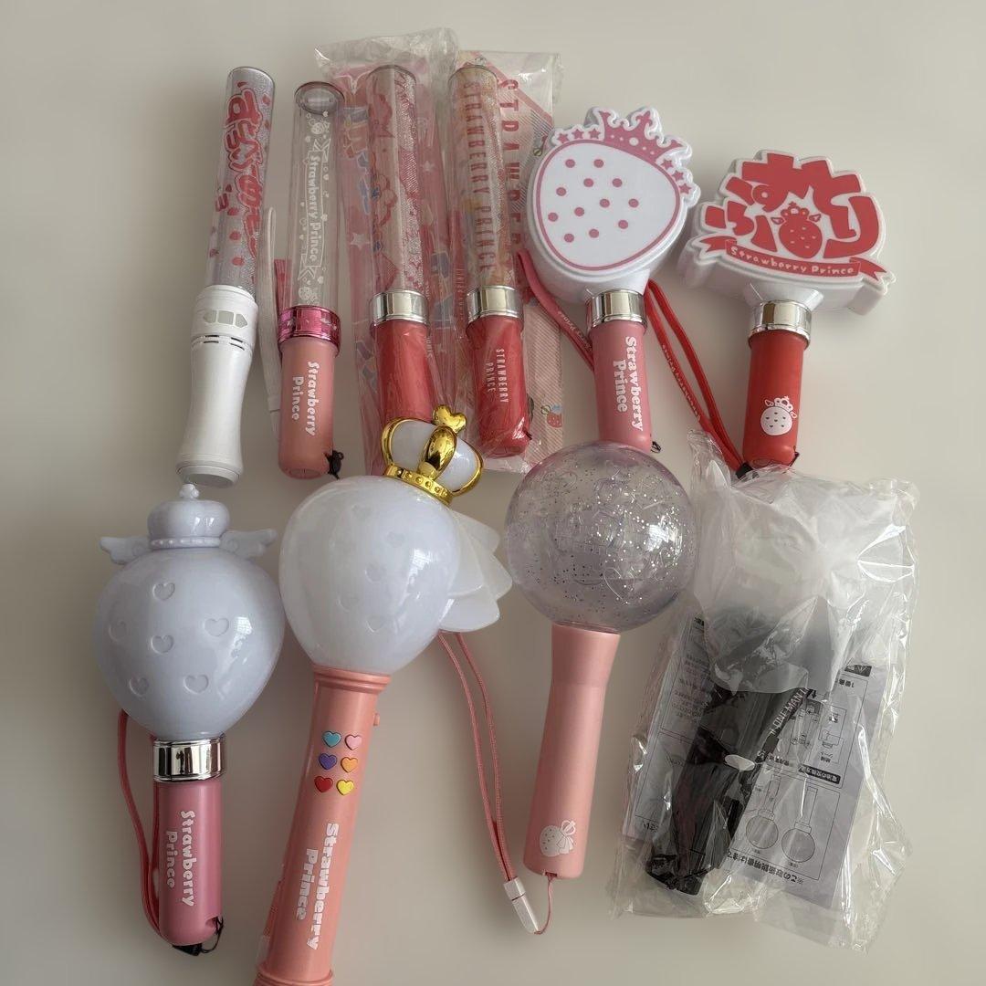 すとぷり ペンライト まとめ売り - メルカリ