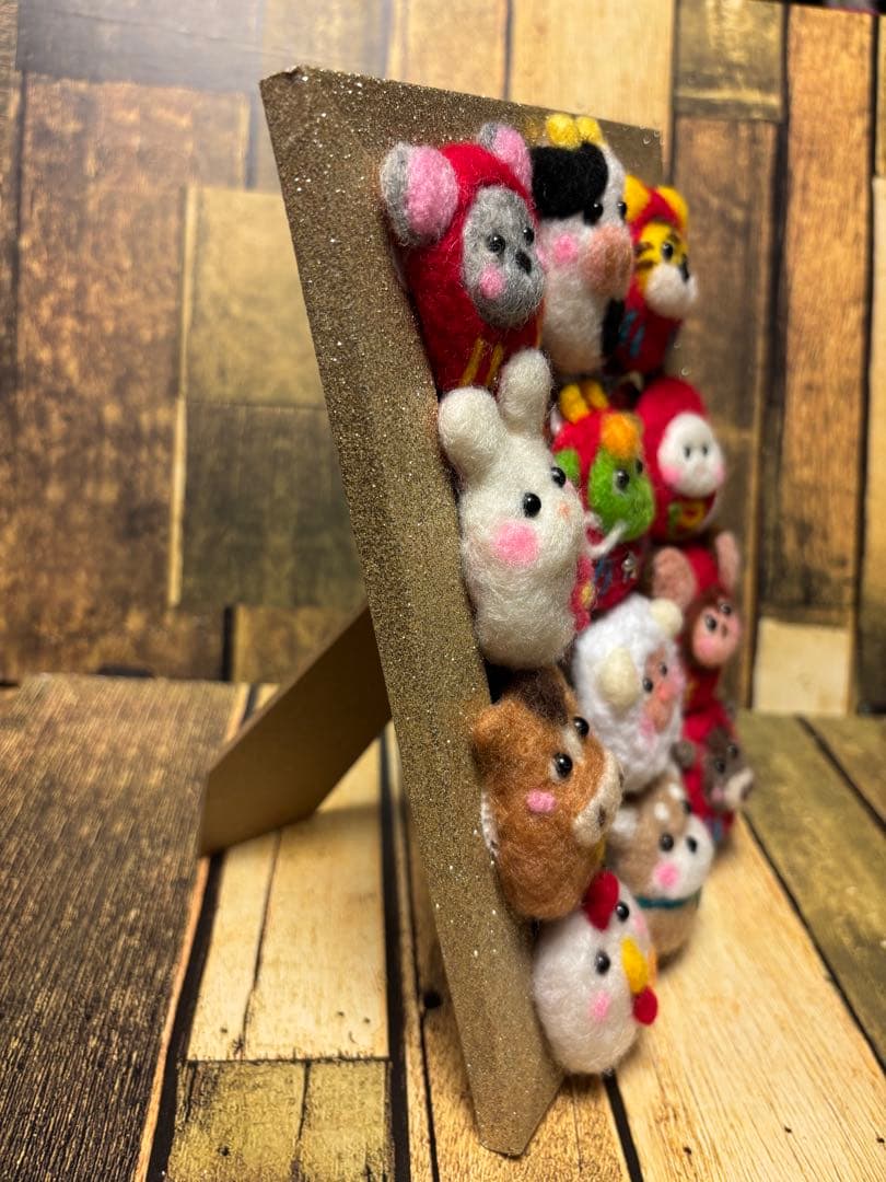 縁起飾り 十二支フレーム【羊毛フェルト・アクレーヌ】ゴールドラメ