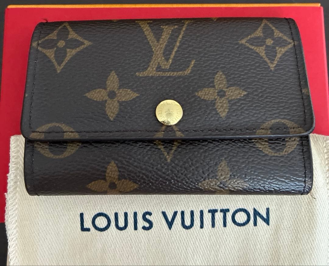 LOUIS VUITTON モノグラム　キーケース