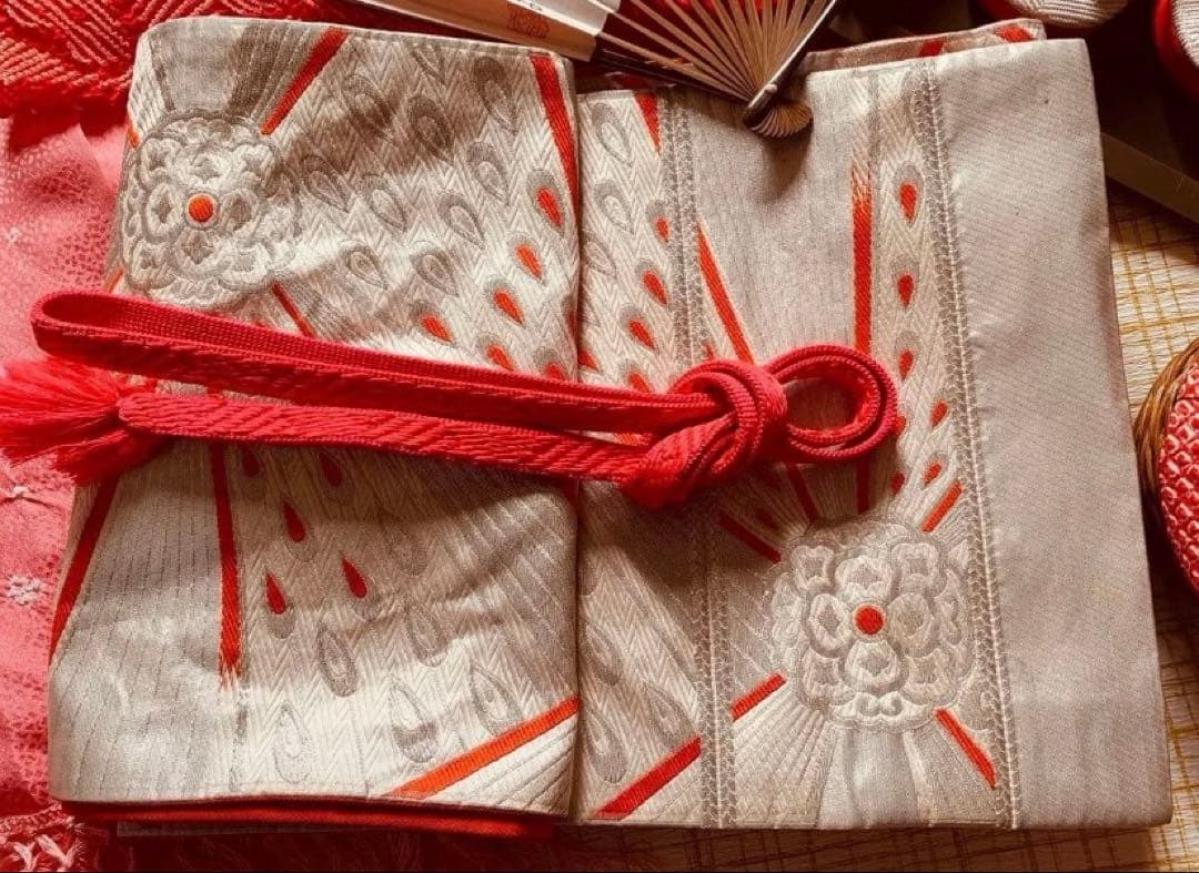 七五三　五歳から七歳の女の子のお支度　正絹の振り袖コーディネート　牡丹梅菊鴛鴦