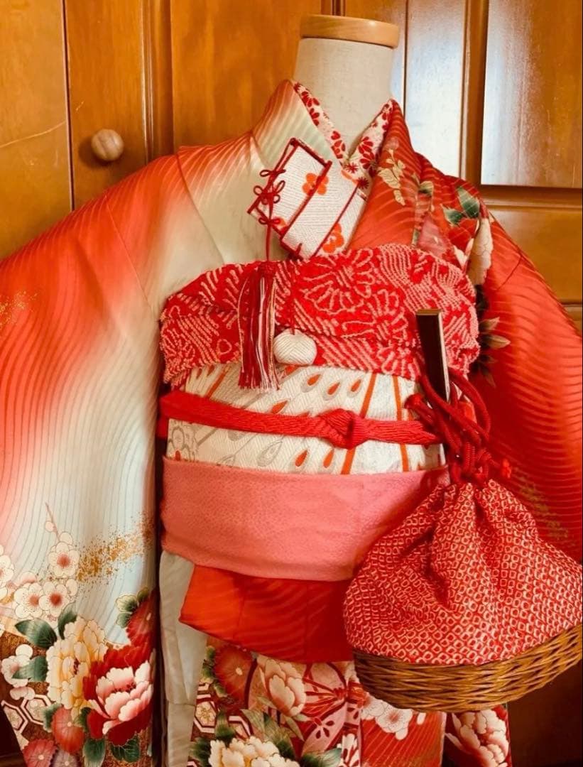 七五三　五歳から七歳の女の子のお支度　正絹の振り袖コーディネート　牡丹梅菊鴛鴦