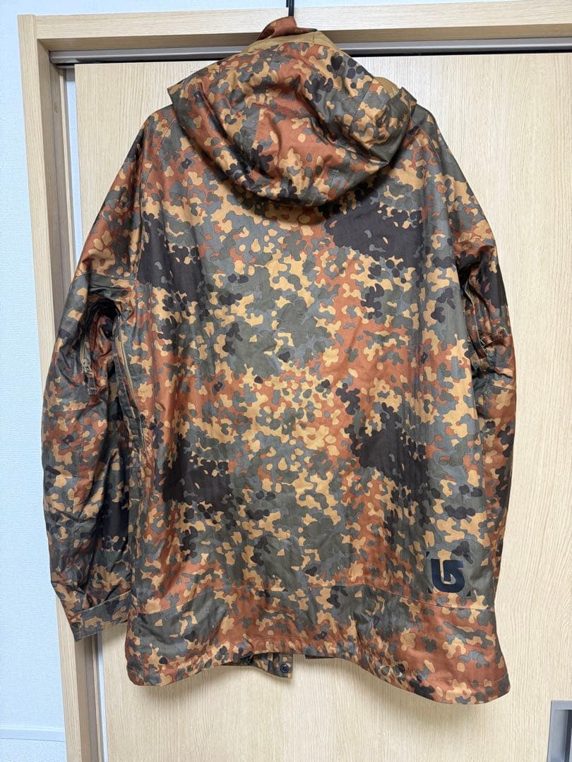 バートン　スノーボードウェア　上下　M Ｌ　迷彩