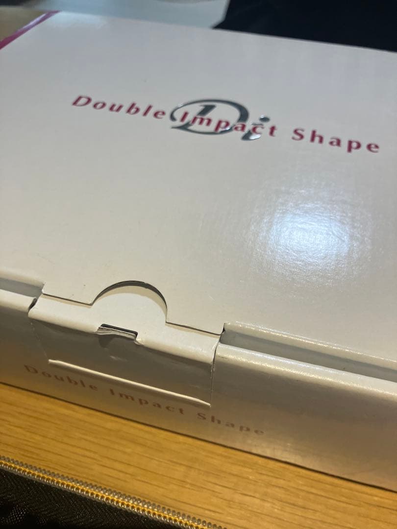 【すずめさま】楽トレEMSダブルインパクトシェイプ 定価22万円（税込）