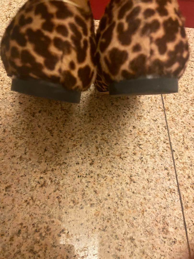 Salvatore Ferragamo ヒョウ柄 フラットシューズ　ハラコ