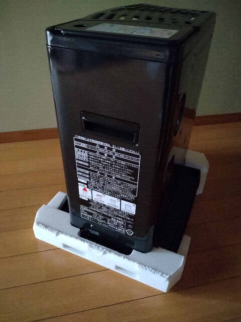 【未使用品】TOYOTOMI RS-S23E8 トヨトミ 石油ストーブ