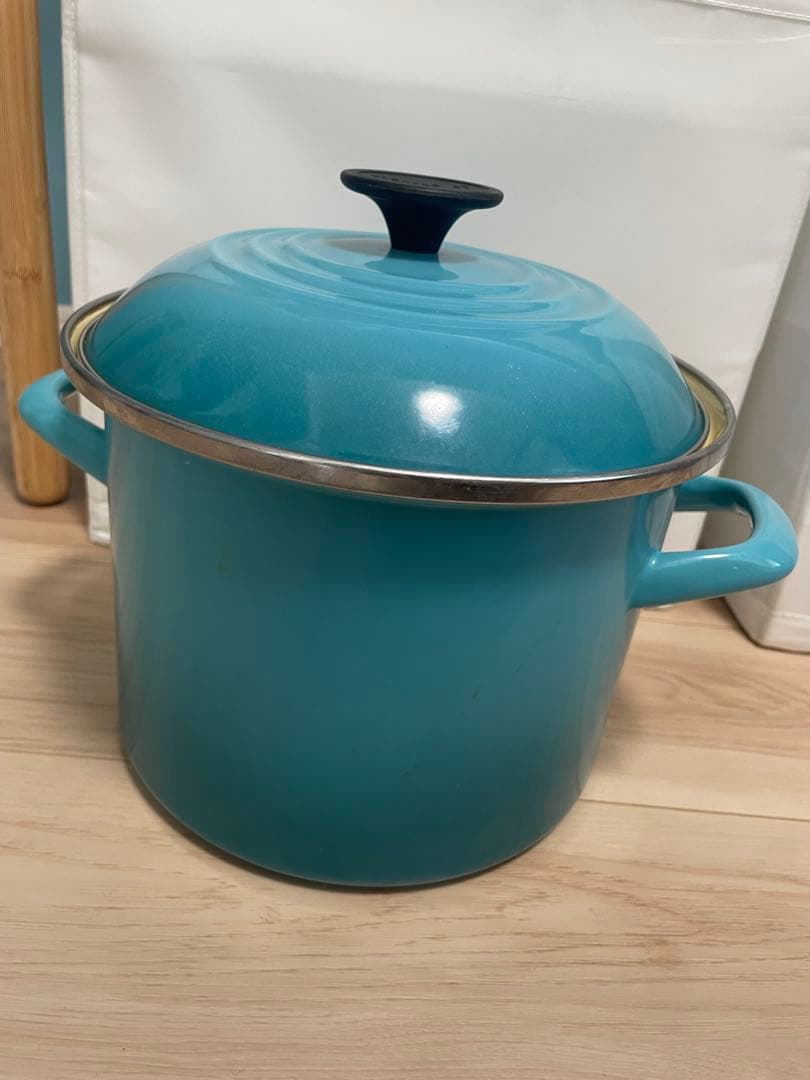 Le Creuset 両手鍋 青 24cm ガラス蓋付き パスタ - メルカリ