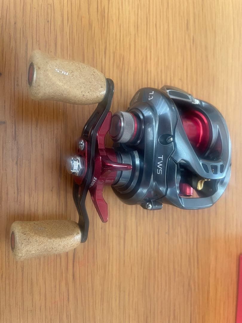 17タトゥーラ　ZPIスプール　RCSコルクノブ、ドラグ付