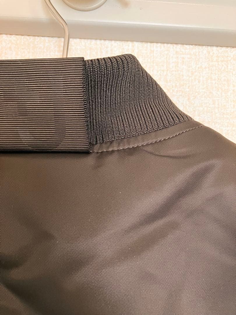 26年復刻 UNIQLO+J ハイブリッドダウンオーバーサイズMA1 グレーM