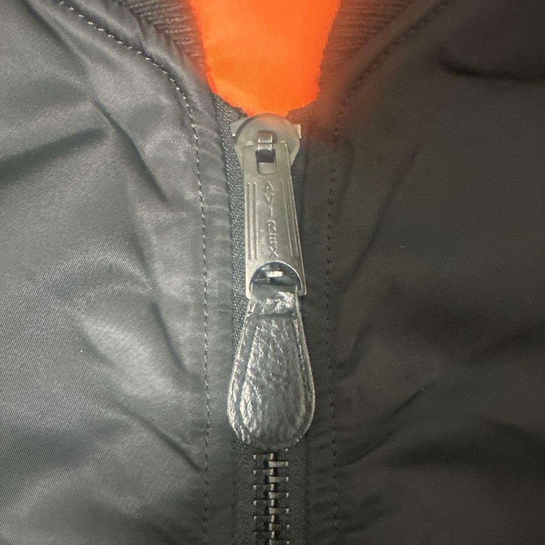 AVIREX ブラック MA-1ジャケット オレンジ裏地中綿入り