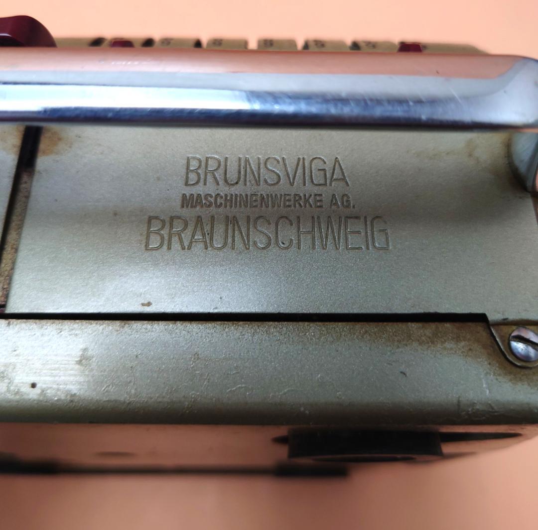 【動作未確認】 brunsviga 11E 電動計算機 レトロ ジャンク扱いで