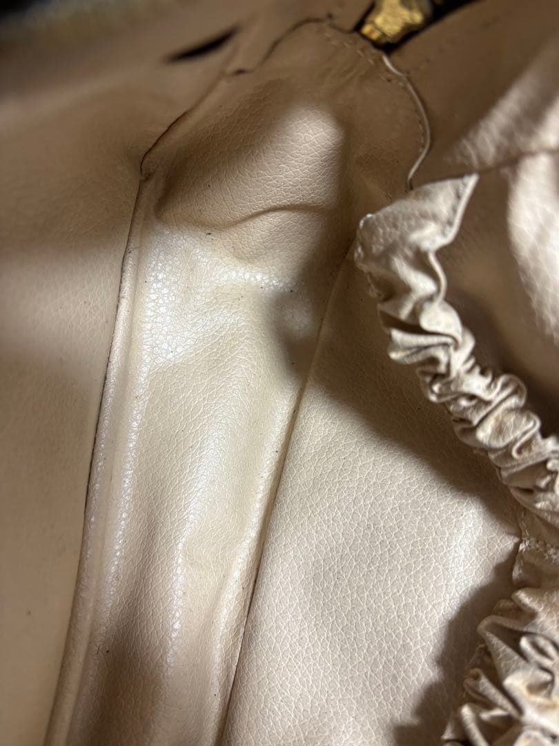 ルイヴィトン モノグラム トゥルーストワレット28 ポーチ 正規品　863NO