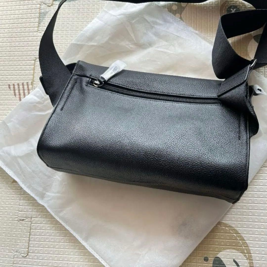 ear PAPILLONNER 柄ワイドテープショルダーバッグ 限定ブラック美品