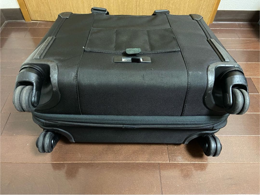 TUMI 26627D2 4輪キャリー