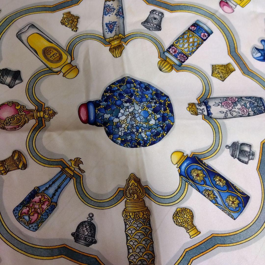 HERMES 香水ボトルデザイン スカーフ - yellows.co.jp 日本