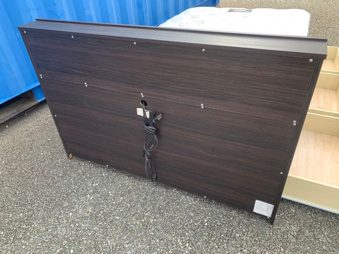 シモンズ　セミダブルベッド　マットレスフレームセット　福岡市から