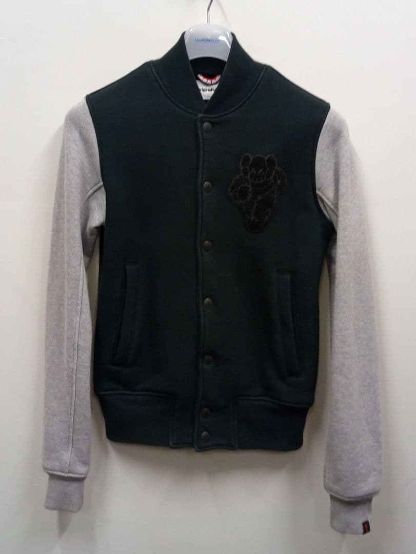 K5973 ループウィラー オリジナルフェイク メディコムトイ スタジャン