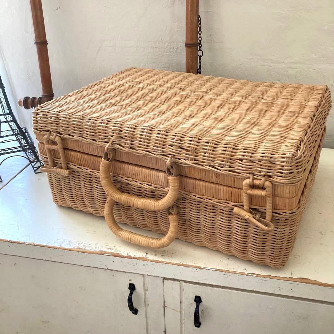 アンティーク　レトロ　かご　バスケット　収納　籐　インテリア　ビンテージ