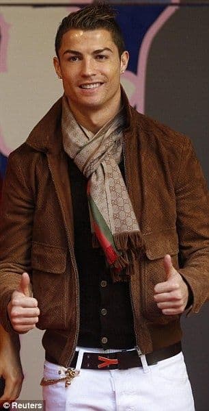 ❤美品箱付き❤GUCCI マフラー ストール ショール スカーフ Cロナウド愛用