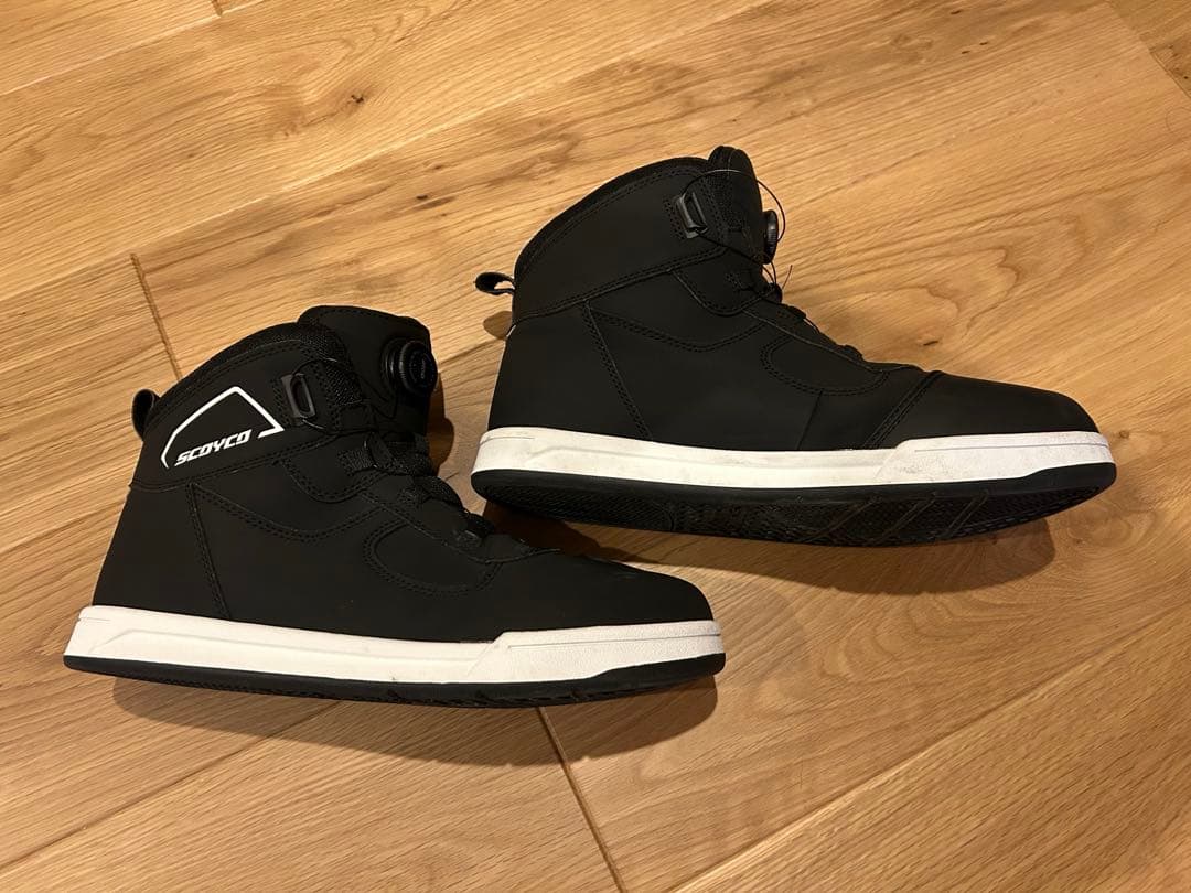 SCOYCO ライディングシューズ MT074 ブラック/ホワイト 27.0cm