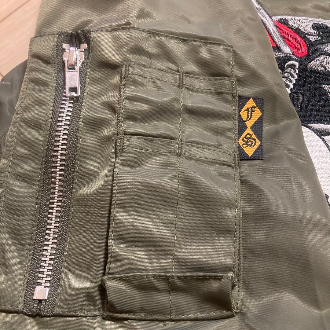 FLAGSTAFF×PEANUTS スヌーピーMA-1刺繍ジャケット カーキ