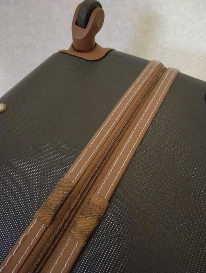   超大型 スーツケース トミーヒルフィガー 黒 特大