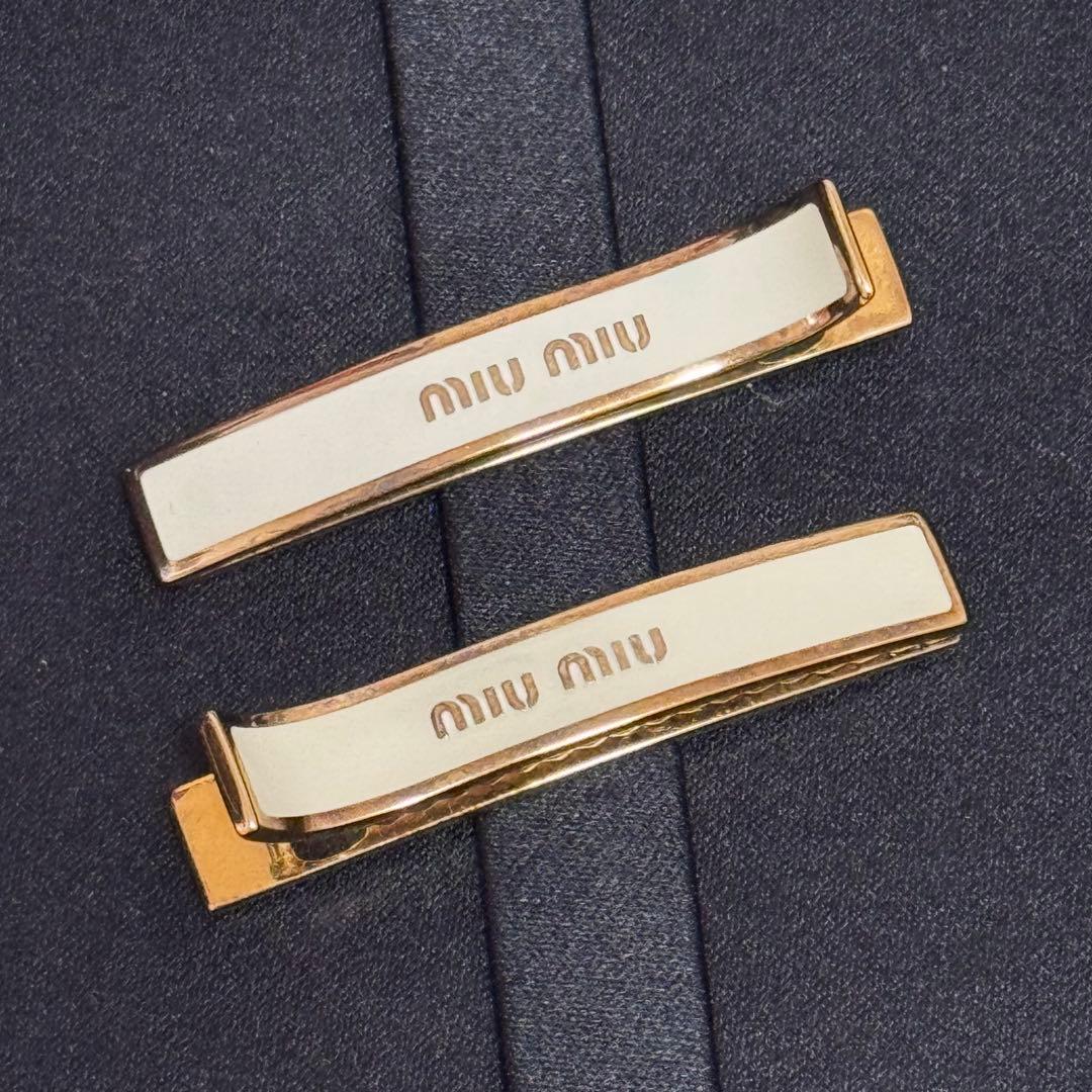 極美品 MIU MIU エナメル メタル ヘアクリップ ホワイト 51F146 楽天