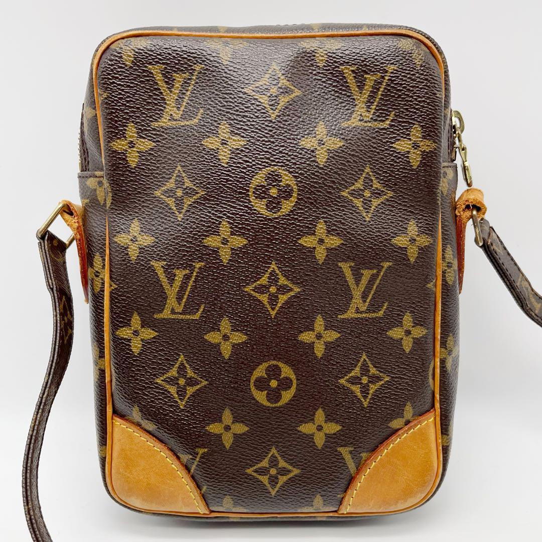 ルイヴィトン ショルダーバッグ ダヌーブ　モノグラム　ポシェット　ブラウン
