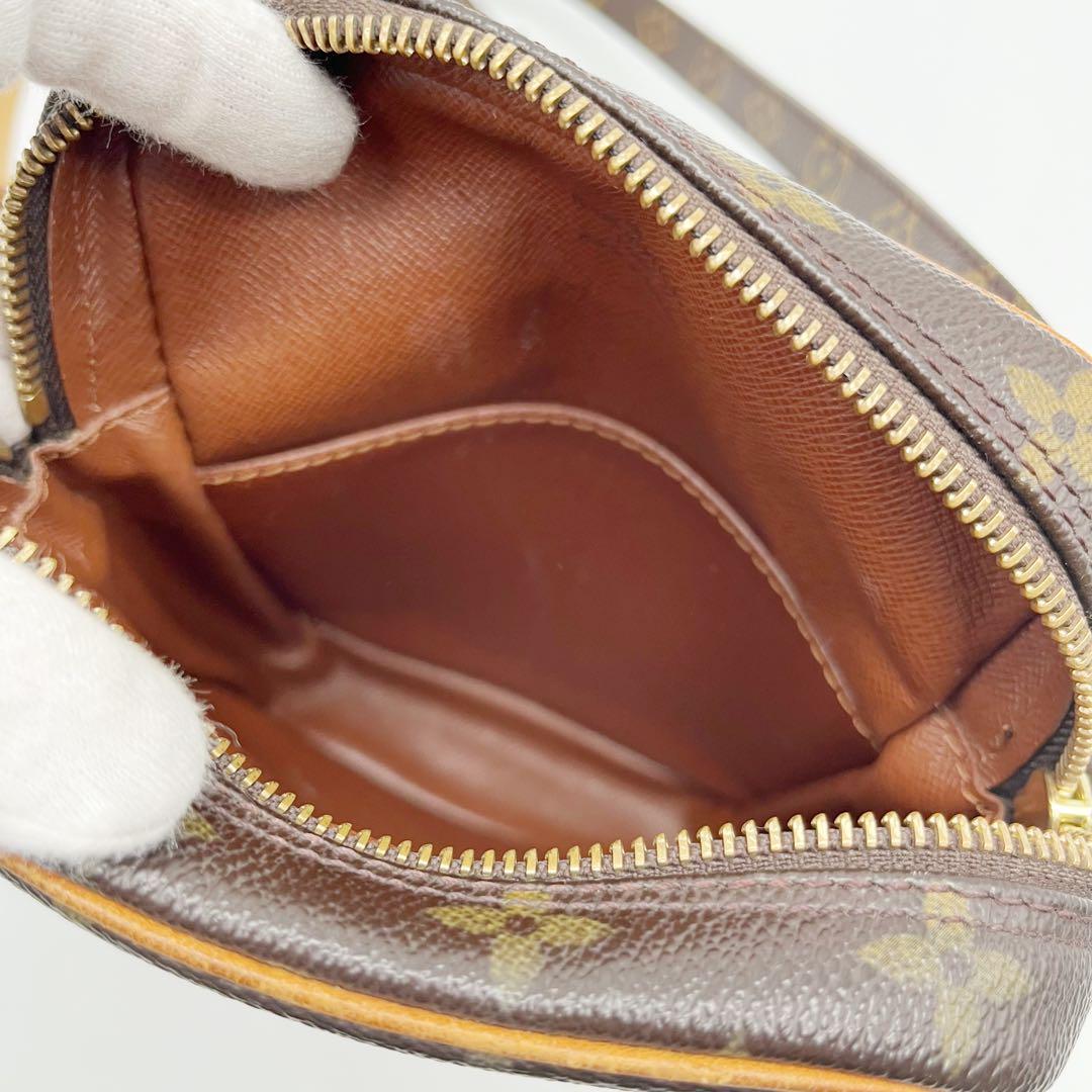 ルイヴィトン ショルダーバッグ ダヌーブ　モノグラム　ポシェット　ブラウン