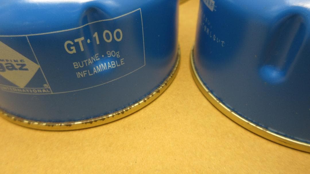 希少品 キャンピングガス トロッター型ミニガスコンロ GT-100ガス缶６個付