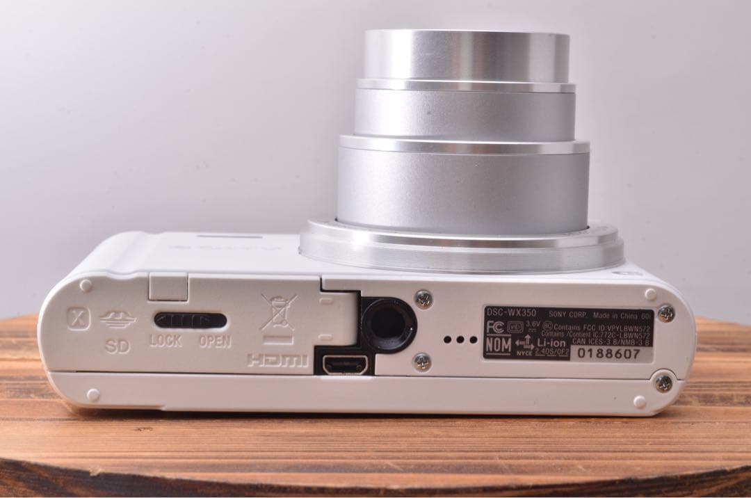 【Wi-Fi転送機能】【美品】【本革ケース】20倍ズーム　ソニーWX350