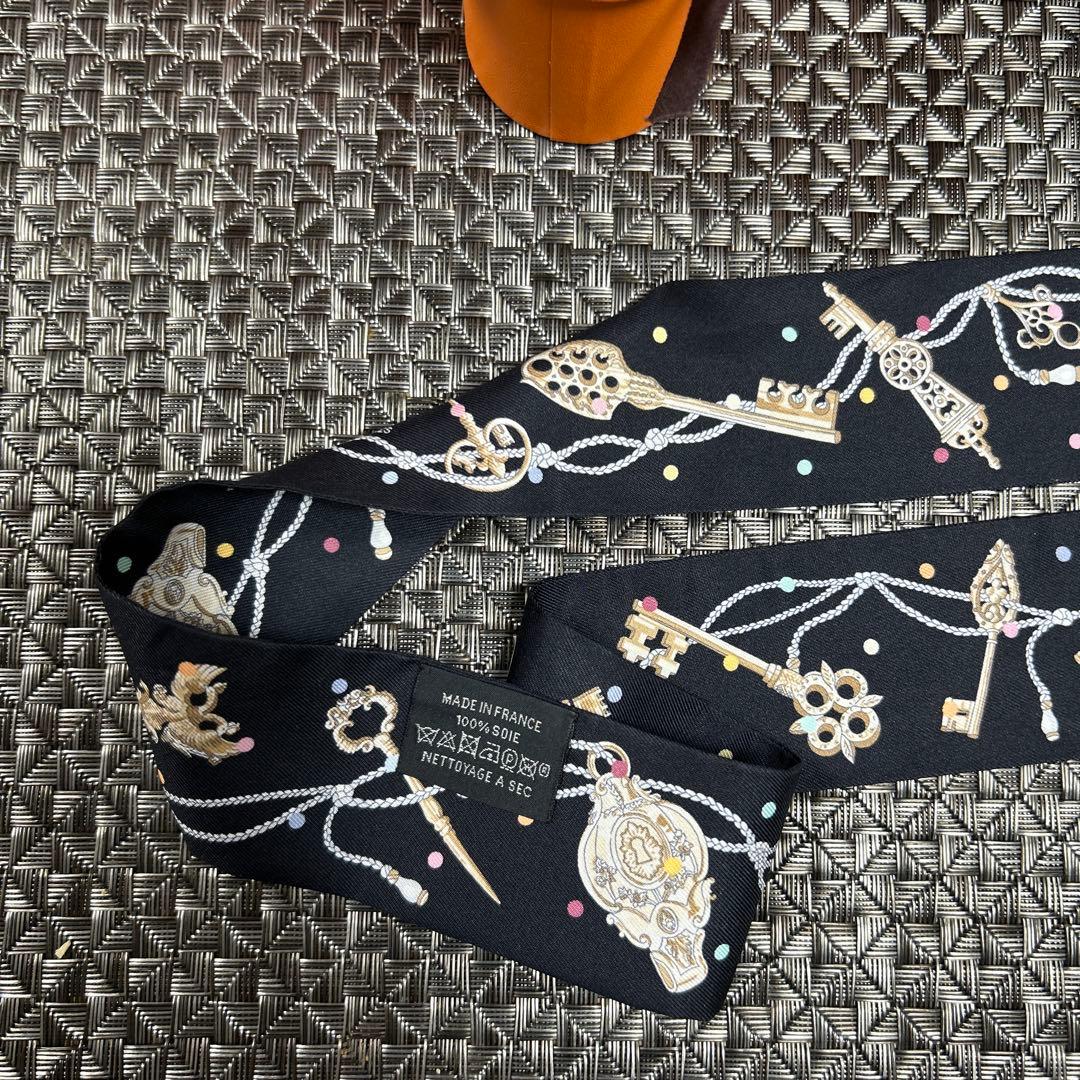 HERMES ツイリー　レクレアポア　キーモチーフ