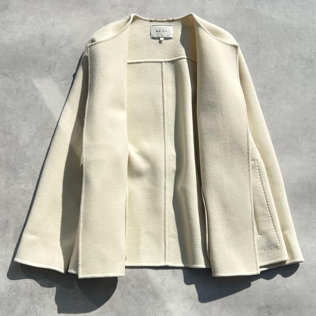 ♡美品♡　ベイジ　SAREショートコート　リバージャケット　ベルト付　定価6.4