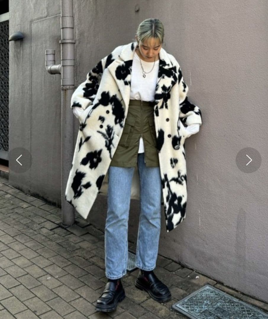 Ameri　UND SHADOW FLOWER WOOL COAT