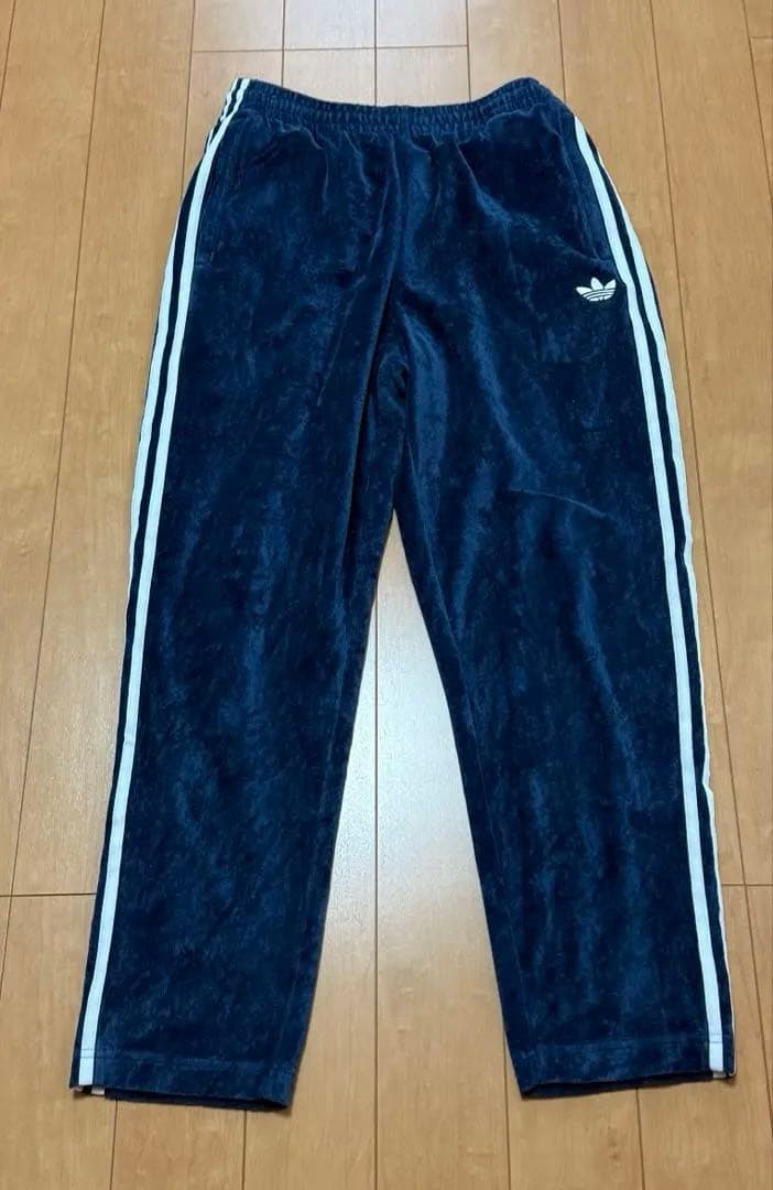 未使用に近い☆ SST アディカラー ベロア パンツ アディダスオリジナル