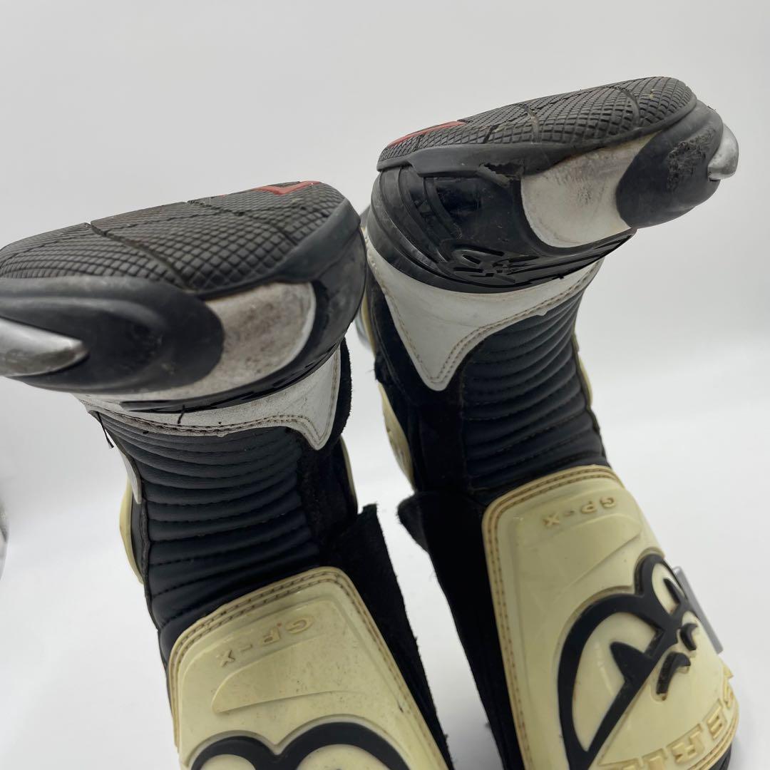 良品　ベリック　レーシングブーツ　25cm