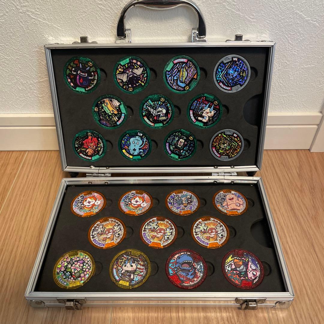 妖怪メダルケース シルバー 44枚収納